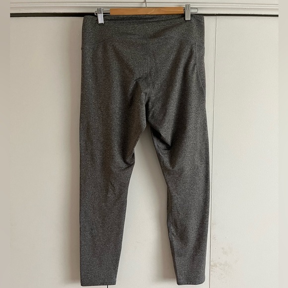 Under Armour Medium Compression Gray Leggings - Size XL - Picture 3 of 5